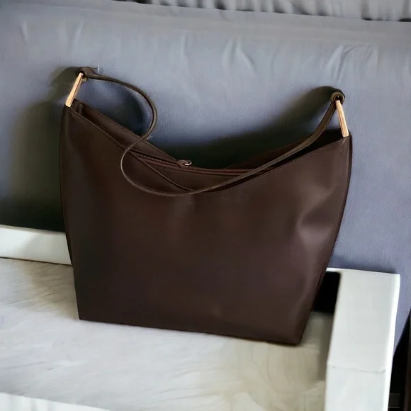 VINTAGE GUCCI TOM FORD ERA CHOCOLATE BROWN SMOOTH LEATHER SHOULDER BAG - Picture 4 of 9